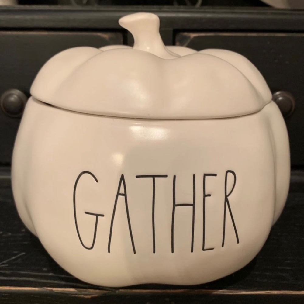 Rae Dunn pumpkin canister